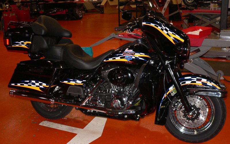 Graphic paint on Ultra Classic which was the offical bike for the Kyle Petty Ride Across America 2006.